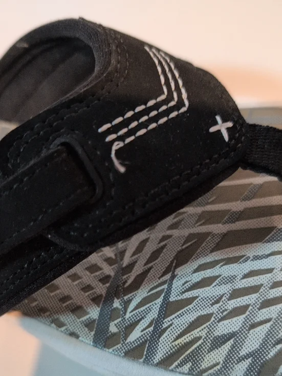 Flip Flops - Picture 8 of 8